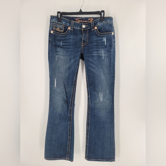 Seven7 distressed jeans Size 6  low rise boot cut - Picture 1 of 5